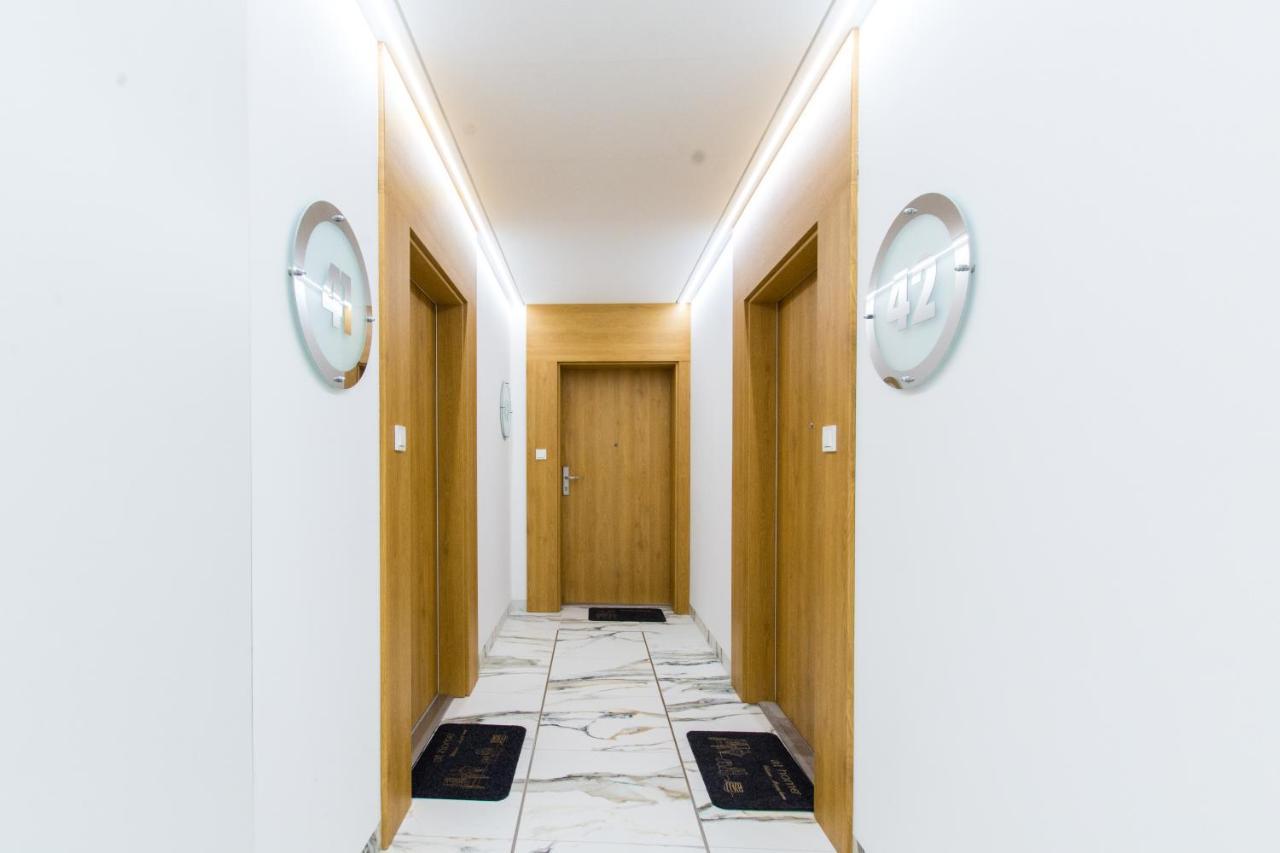 Baltic Marina Residence Z Garazem Kolobrzeg Luaran gambar